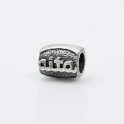 Charm Aita de plata