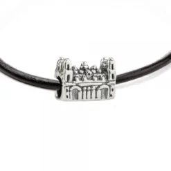 Charm Basílica del Pilar Plata