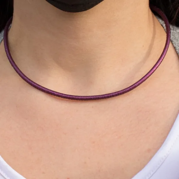 Cordón de Cuero Morado Metalizado