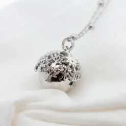 Llamador de Ángeles Árbol de la vida y Circonitas con Mariposa Personalizable