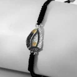 Pulsera Almendra de Vitoria Plata con Lámina de Oro